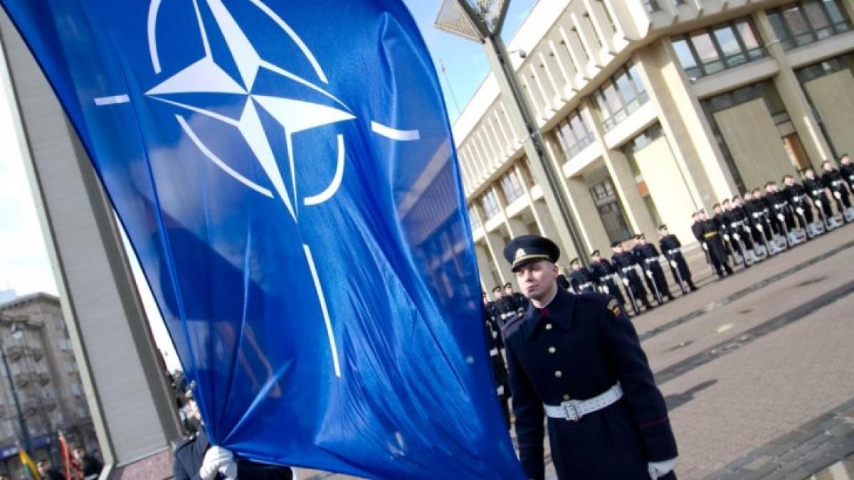reuniune la nivel inalt a nato pe problema securitatii statelor baltice dupa amenintarile lui putin