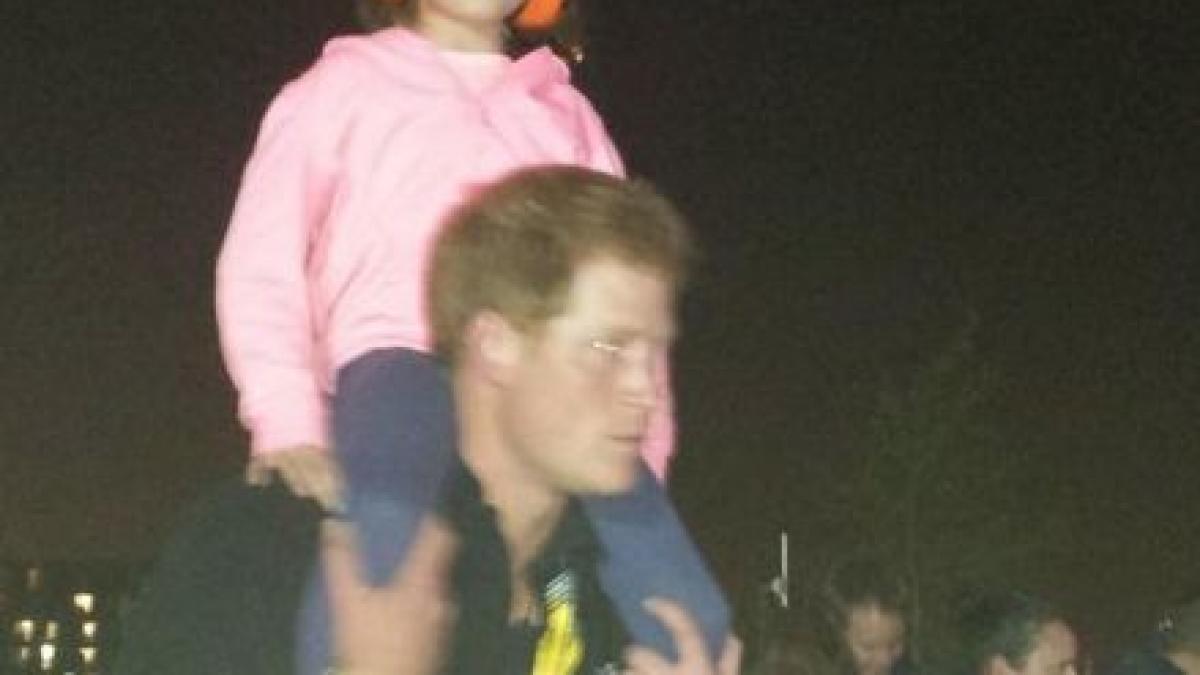 gest emotionant al printului harry pentru o fetita de 5 ani acum sunt o printesa