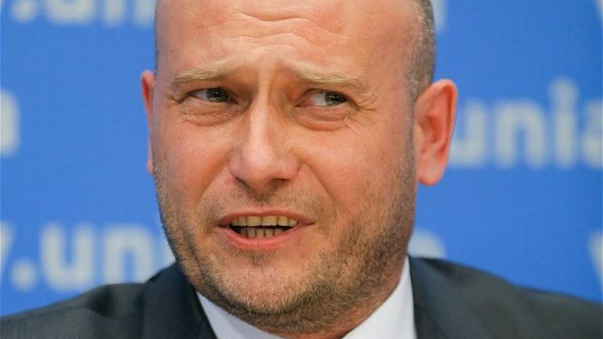 liderul sectorului de dreapta ameninta daca porosenko nu si revine vom avea un alt presedinte