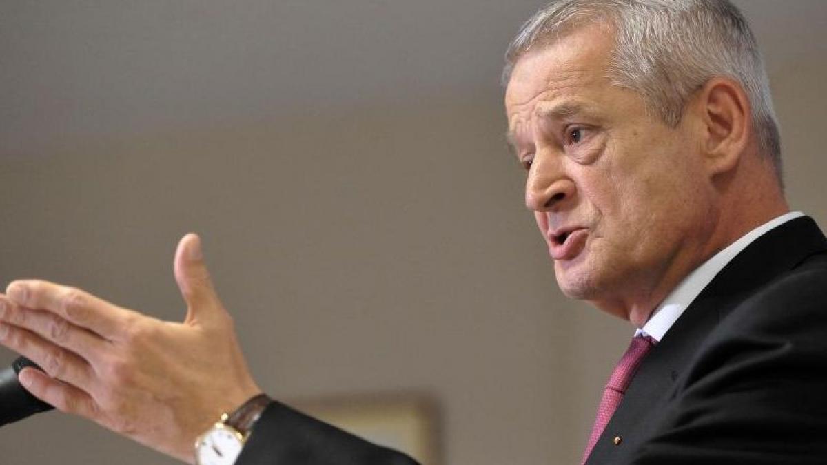 sorin oprescu draga victor cred ca ai capacitatea inteligenta si integritatea de a reda tara