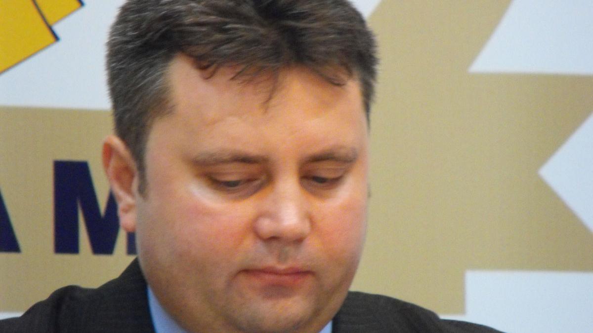 adrian soric si a ratat cariera de avocat a picat pentru a patra oara examenul de intrare in