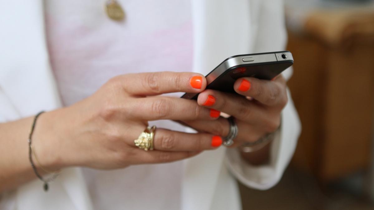 efectele distrugatoare ale telefonului mobil asupra sanatatii vederea somnul si sanatatea mentala