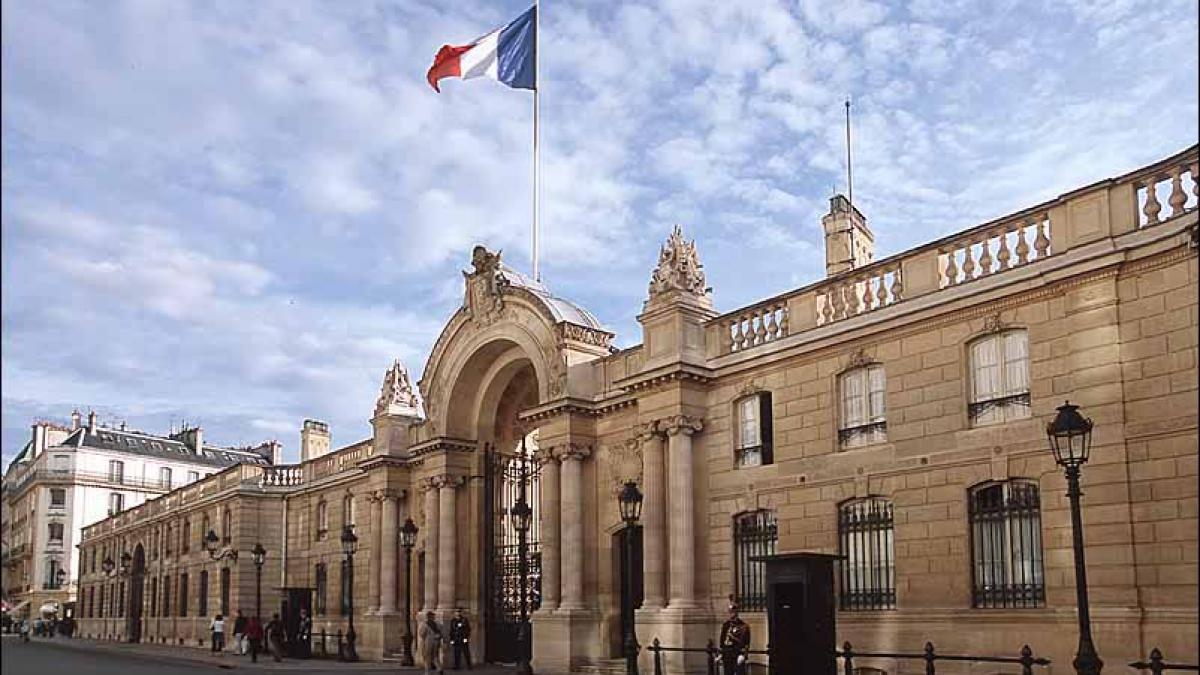 miscare neasteptata pe scena politica din franta nu am de ales