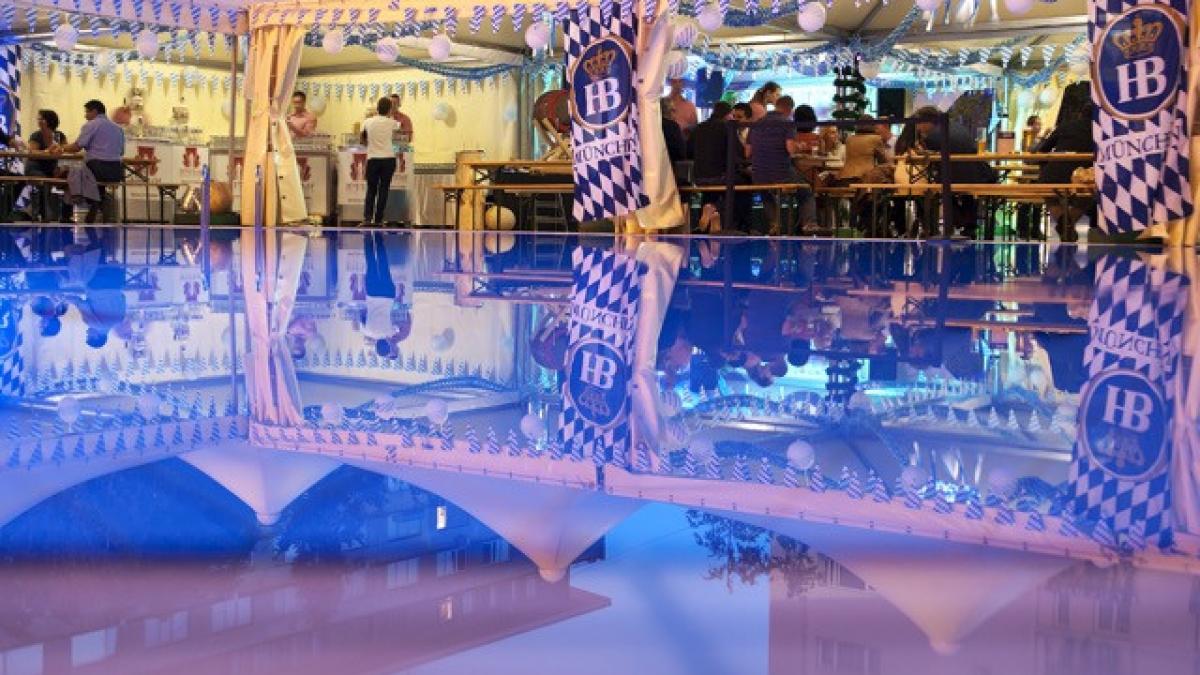 radisson blu aduce experienta autentic germana a oktoberfest la bucuresti