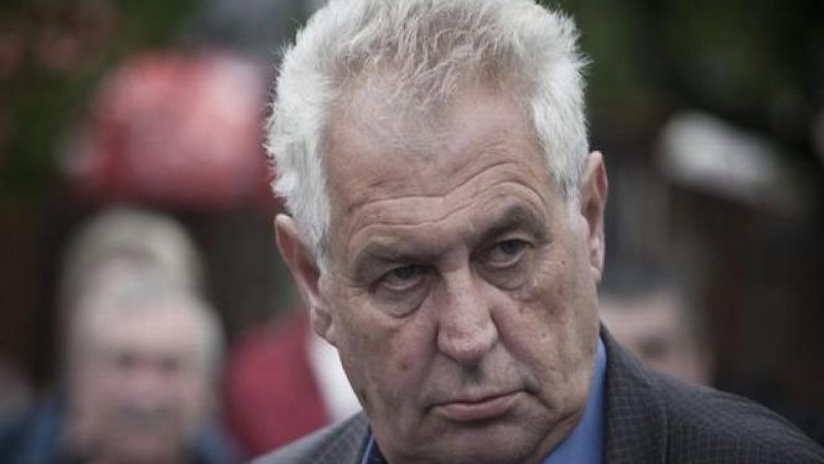 presedintele cehiei a primit un plic cu praf alb