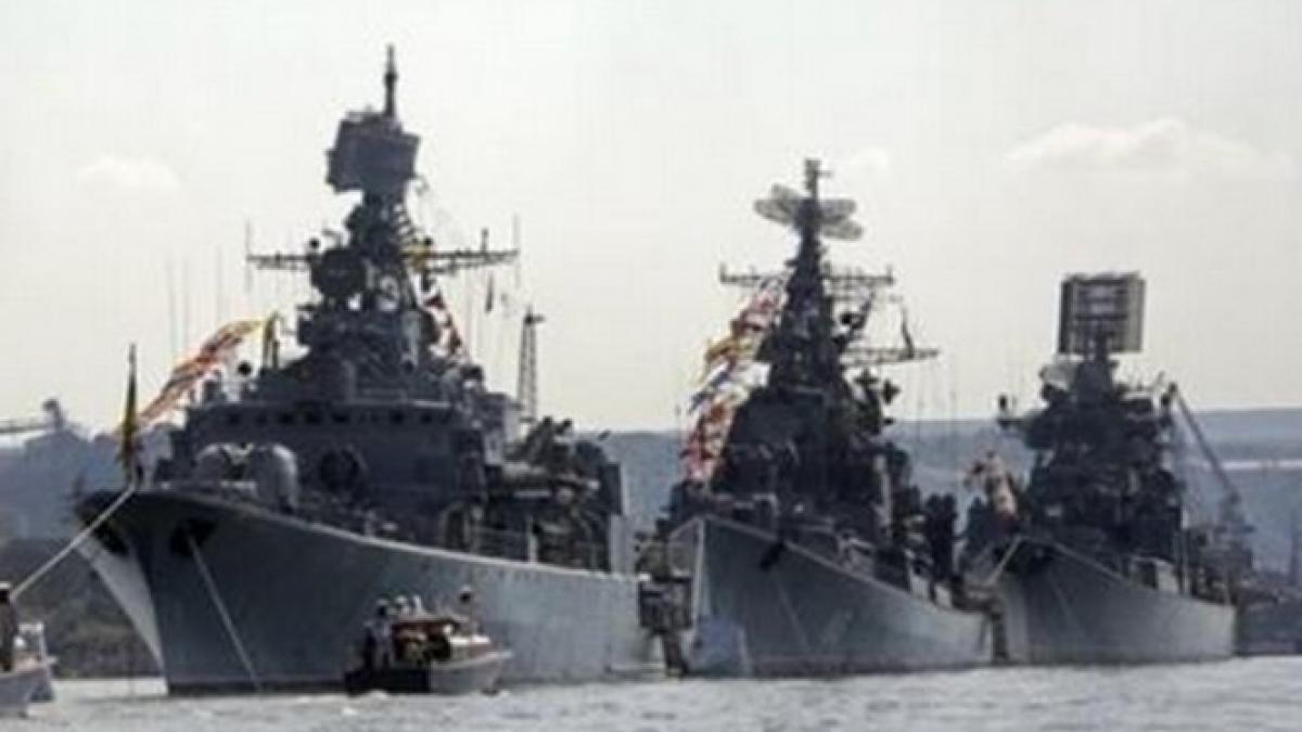 rusia isi va intari prezenta militara navala in marea neagra