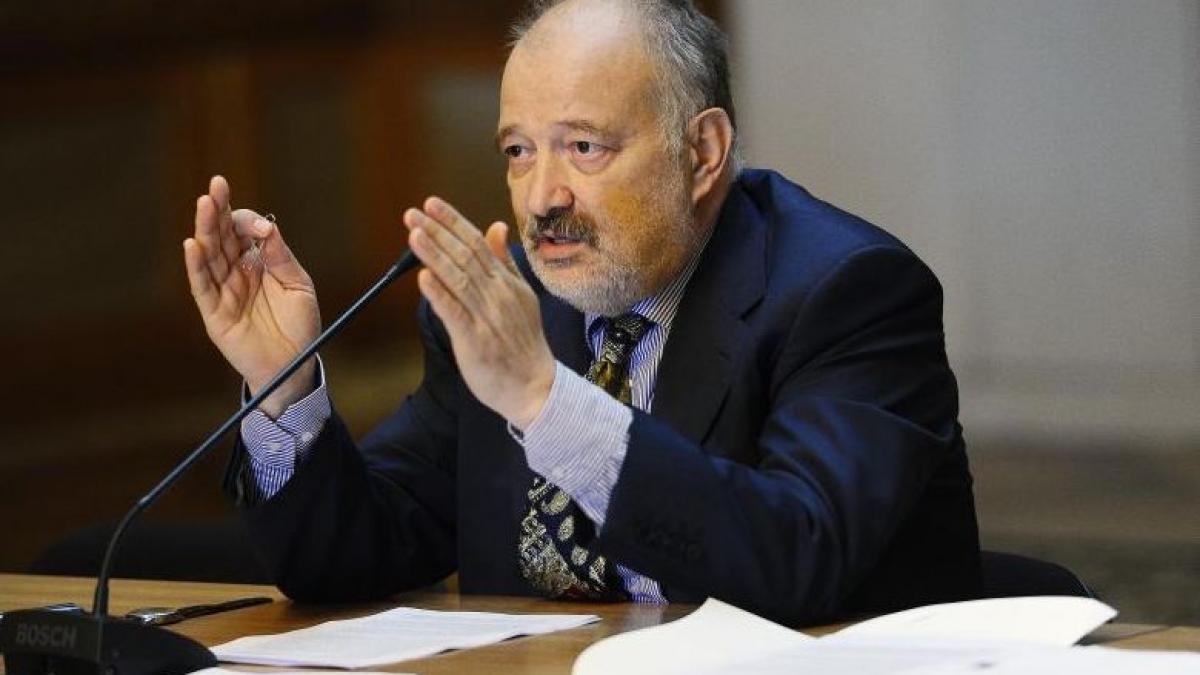 stelian tanase cere cresterea taxei tv e ridicola si cuvantul ridicol e prea nobil