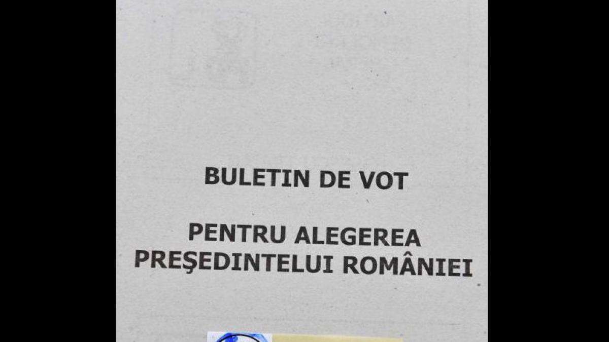 un roman din doi a semnat pentru prezidentiabili cine este candidatul cu cele mai multe semnaturi