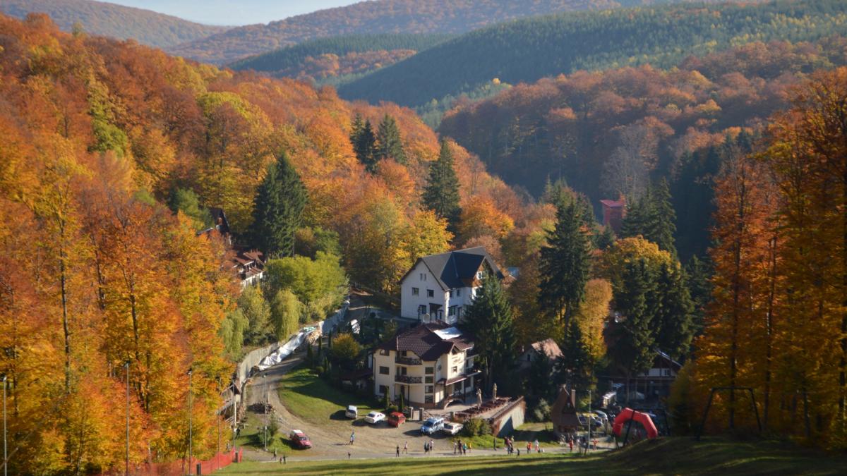 statiunea turistica din romania readusa la viata dupa un sfert de secol investitiile au ridicat o