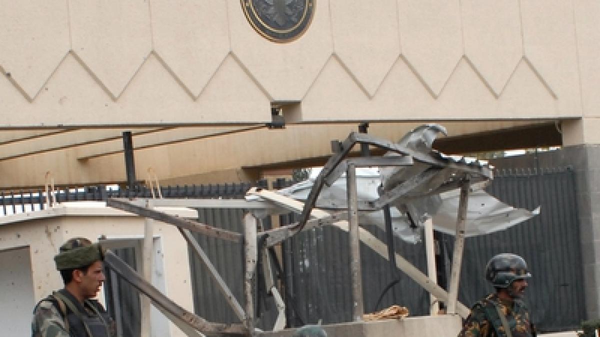 atac cu racheta revendicat de al qaida in yemen in apropierea ambasadei americane la sanaa