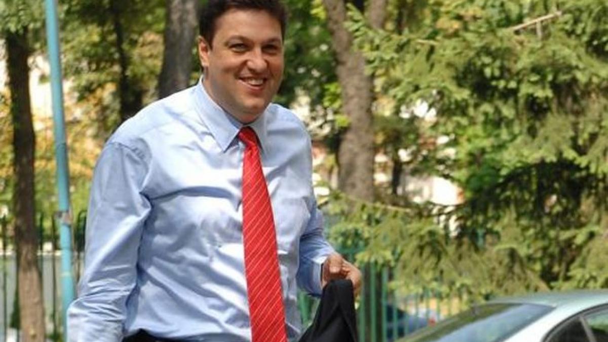 un pumn in gura presei serban nicolae ziaristii nu fac anchete penale