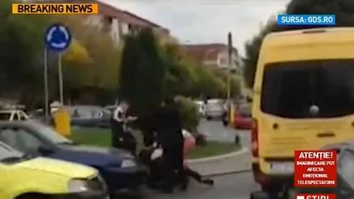 bataie ca in filme intr o intersectie din centrul craiovei