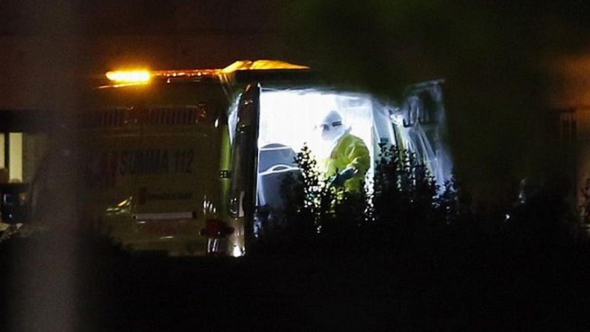 sotul asistentei infectata cu ebola a fost plasat in carantina