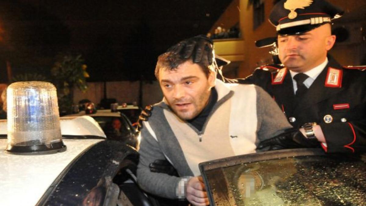 lovitura de teatru un lider al camorrei napoletane va coopera cu anchetatorii anti mafia