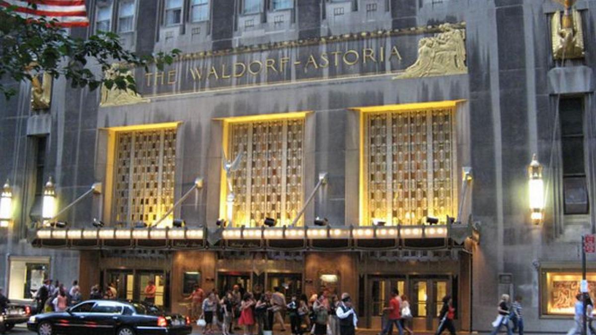 marele zid chinezesc din sua faimosul hotel waldorf astoria din ny a fost cumparat de beijing