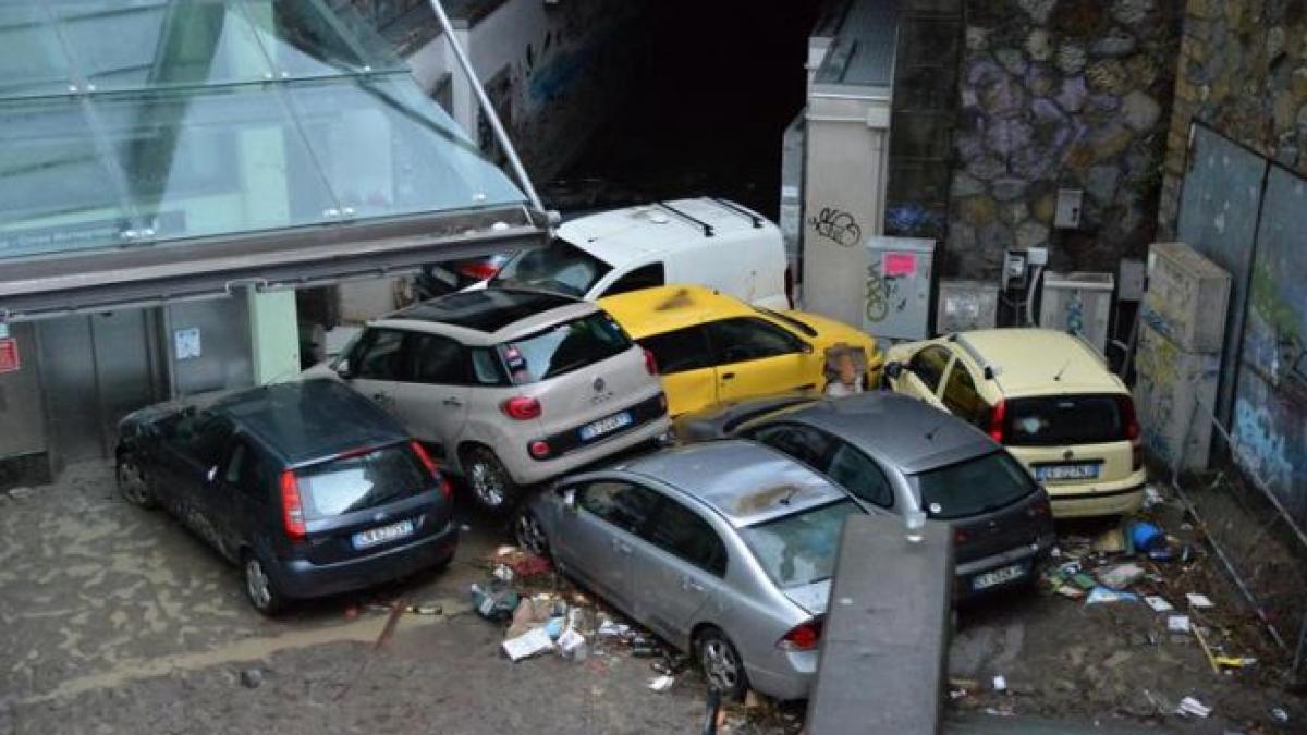 inundatii puternice in nordul italiei situatia din genova este critica video