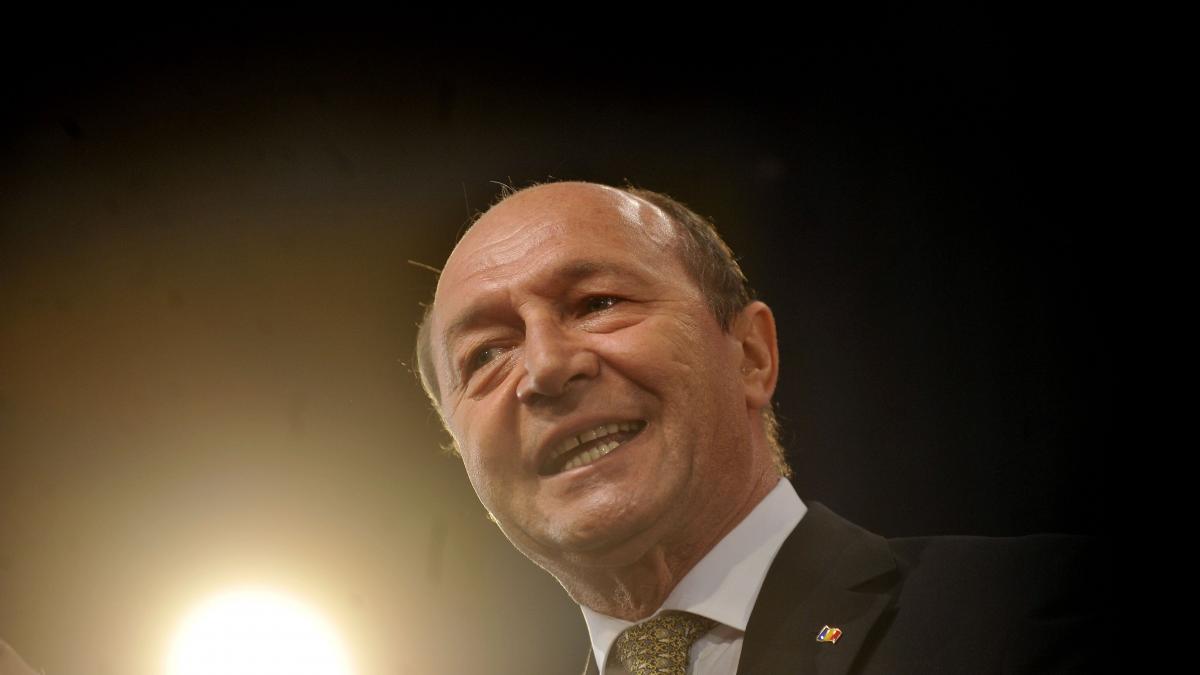 cum a folosit basescu telepatia influenta politicului in principalele momente ale dosarului