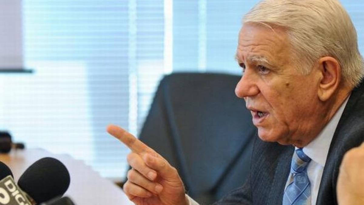 melescanu basescu primul presedinte care a solicitat liste cu ofiterii acoperiti seful statului a