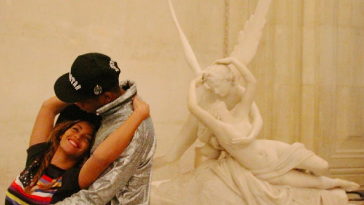 muzeul luvru inchis publicului larg doua staruri de talie mondiala au vrut sa viziteze muzeul in