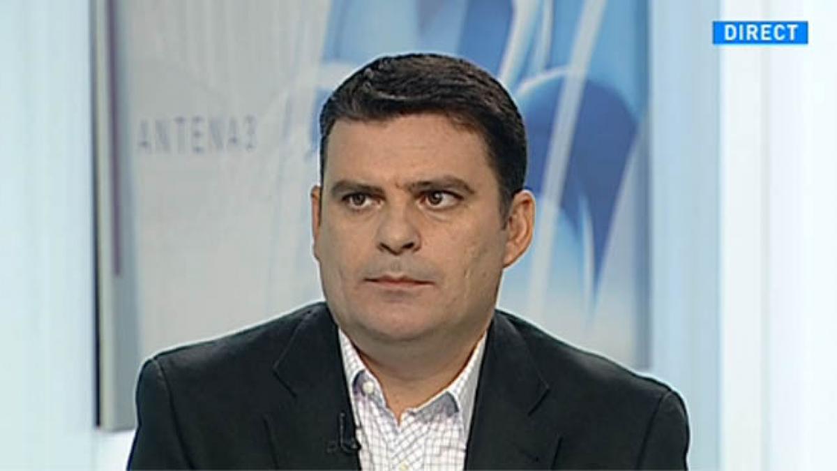 radu tudor comportamentul lui basescu este fara precedent de la caderea comunismului si aduce un