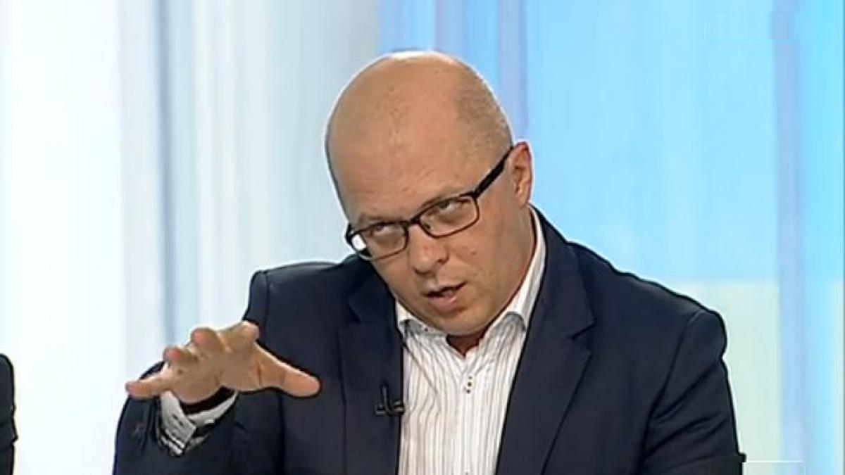 adi ursu iesirea lui basescu are legatura cu disperarea ca pierde puterea serviciilor secrete