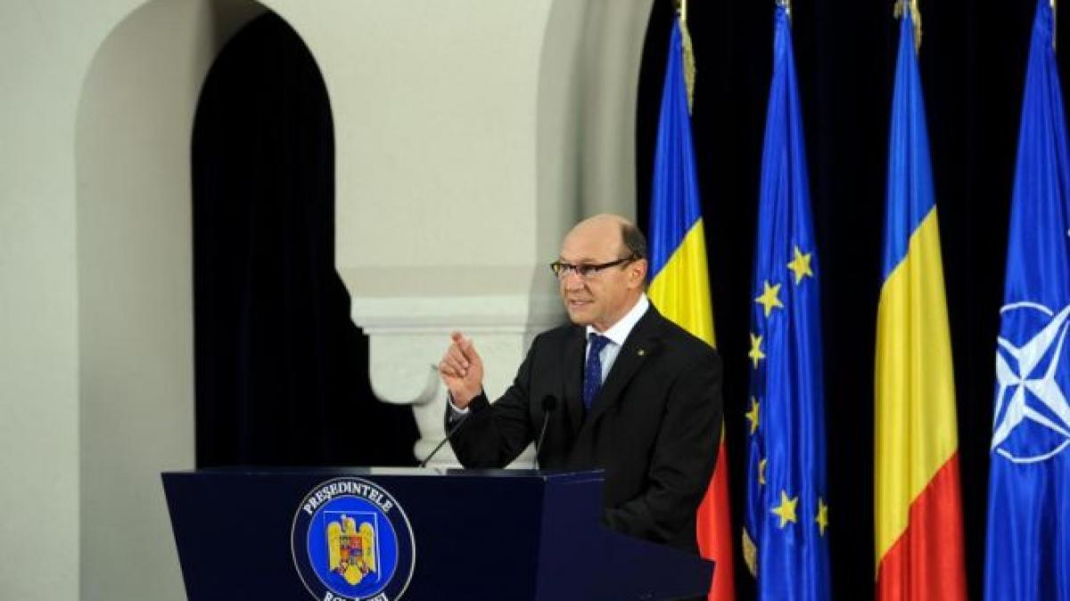 sinteza zilei basescu ofiter acoperit inca activ