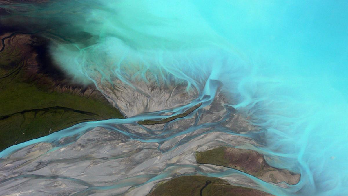 care este explicatia stiintifica din spatele acestor imagini ireale de ce sunt atat de albastre