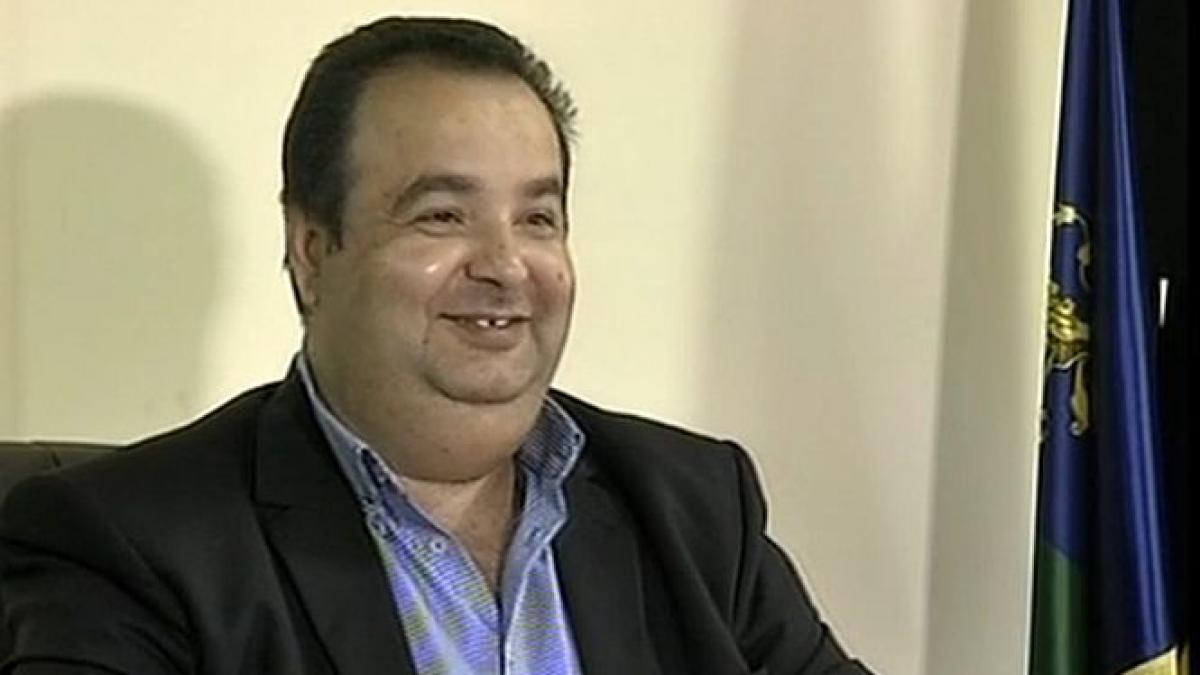 romii il sustin pe ponta ne am saturat sa primim mita un kilogram de zahar sau o galeata