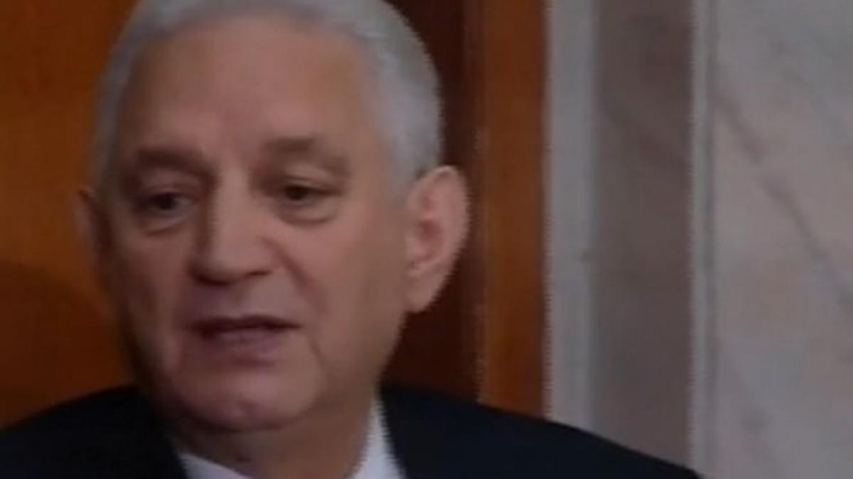 ilie sarbu despre ipoteza de a fi ofiter sie in rezerva daca am fost coleg cu basescu accept