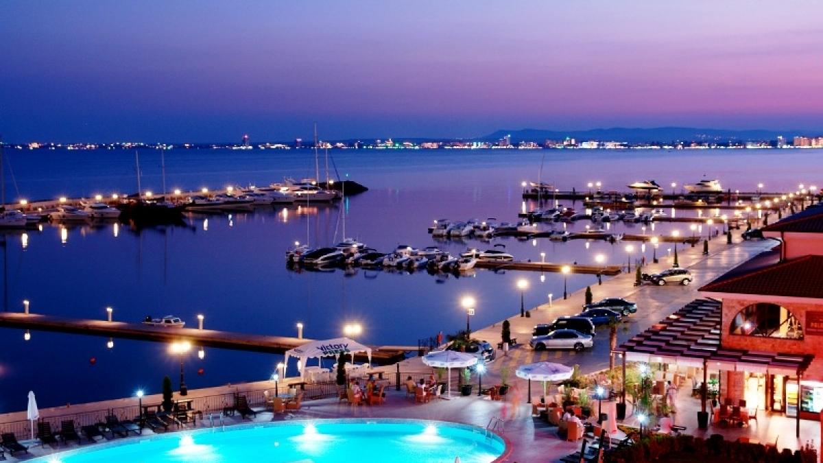 intampina noul an in statiunea pitoreasca constantin si elena