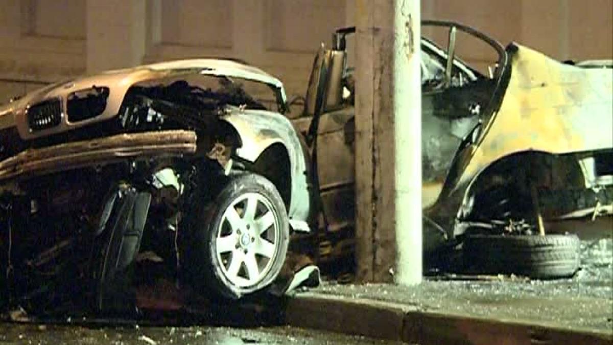 trei tinere abia au scapat cu viata dintr un accident grav petrecut azi noapte in capitala un alt