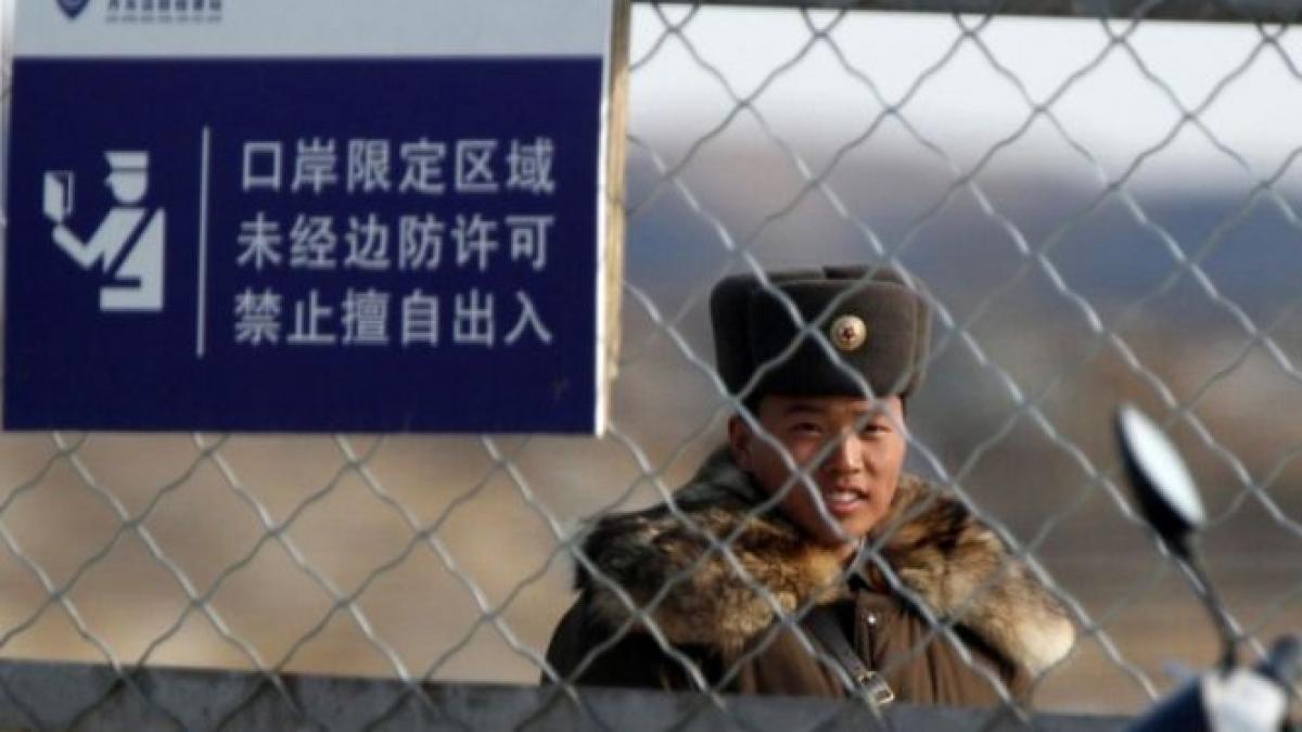 coreea de nord a gasit o noua gaselnita de autoizolare de frica epidemiei de ebola turistii straini