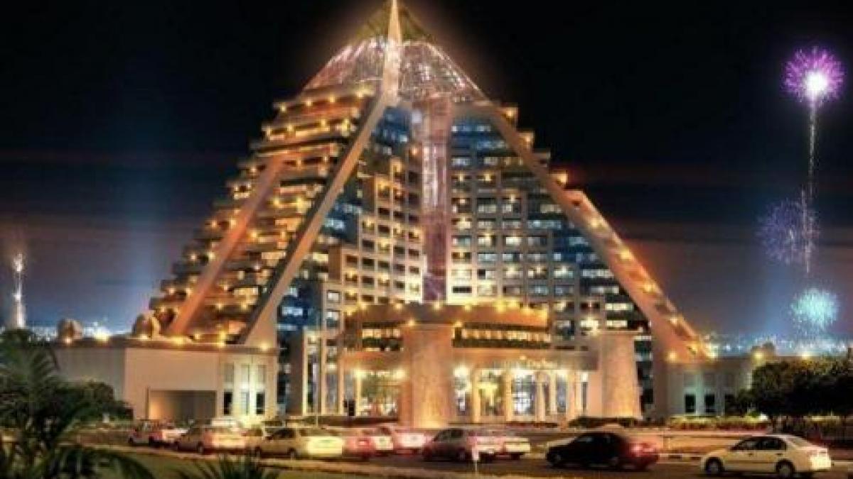 revelion exclusivist pentru iubitorii de lux si opulenta