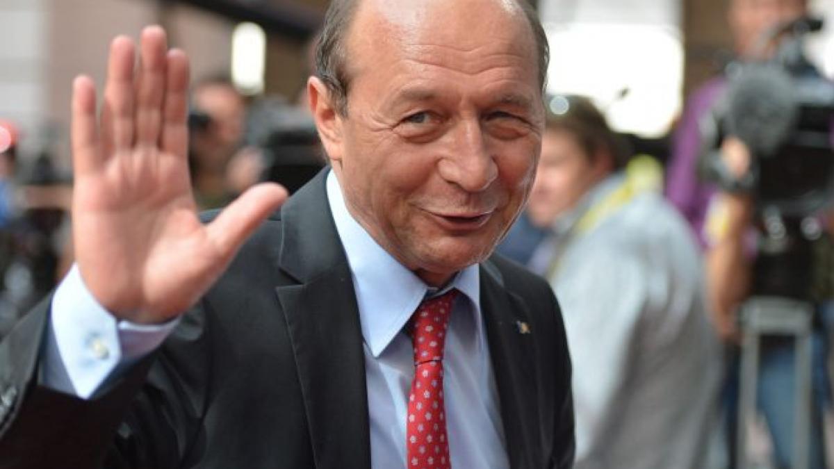 sinteza zilei planul secret al lui basescu de ramanere la putere