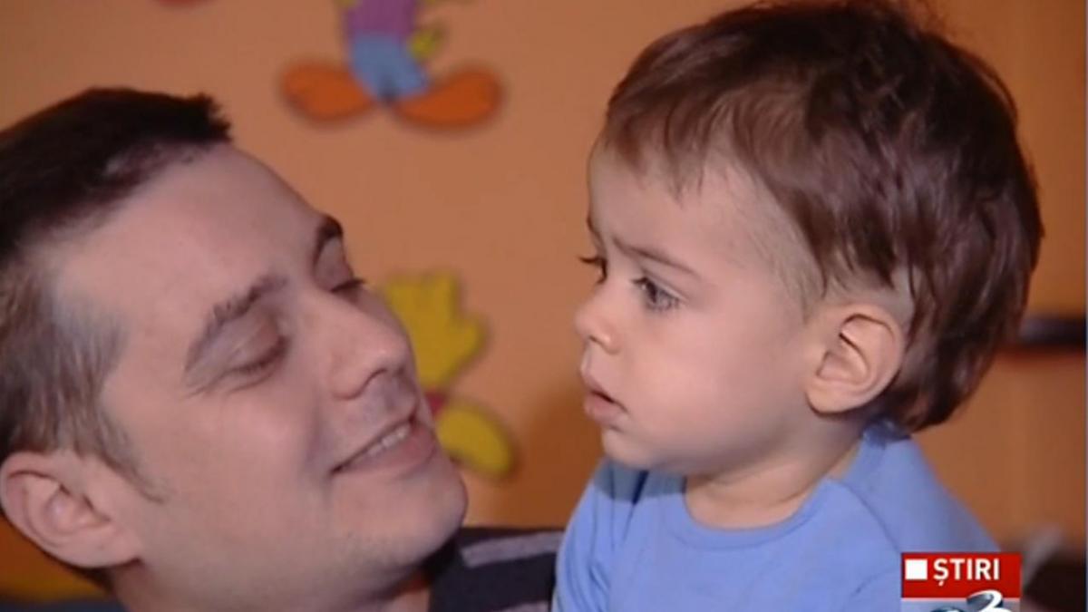 implantul cohlear sansa la o viata normala rares a inceput recuperarea auzului si vorbirii