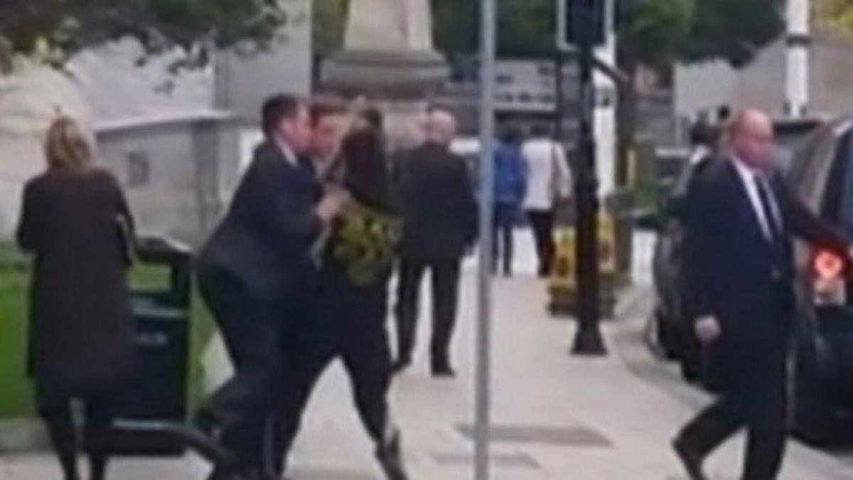 momente de panica pentru premierul britanic david cameron