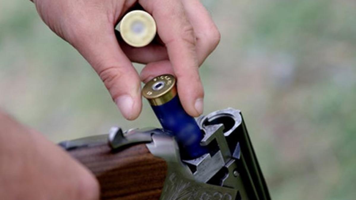 un vanator din cluj si a pierdut viata dupa ce a nimerit in bataia pustii cel care a tras a fost