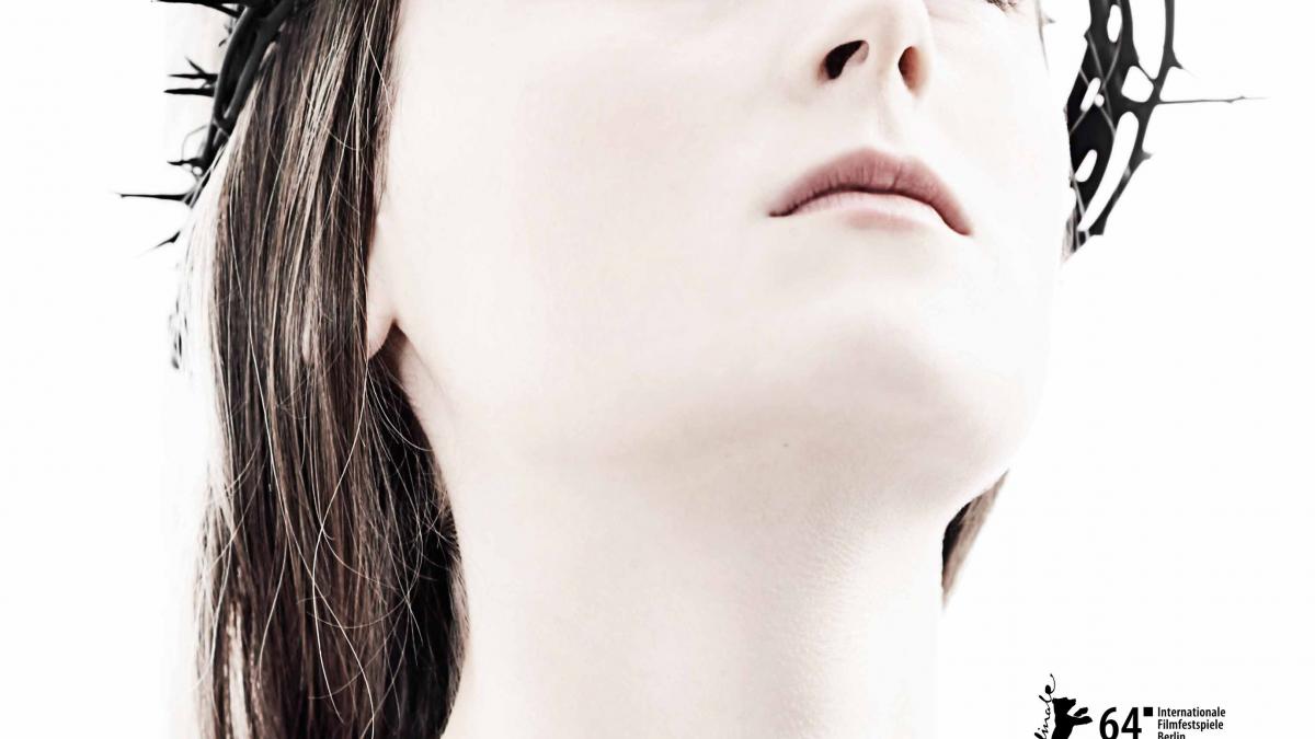 14 femei celebre sunt alaturi de patimile mariei