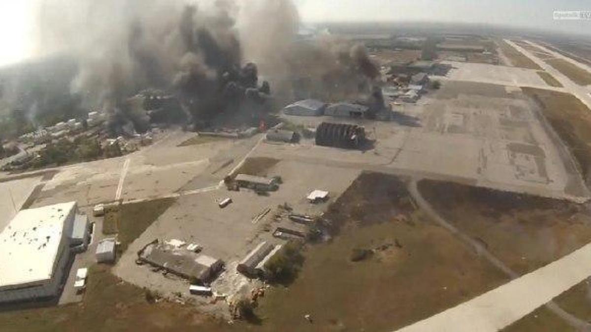 intense schimburi de focuri in zona aeroportului din donetk