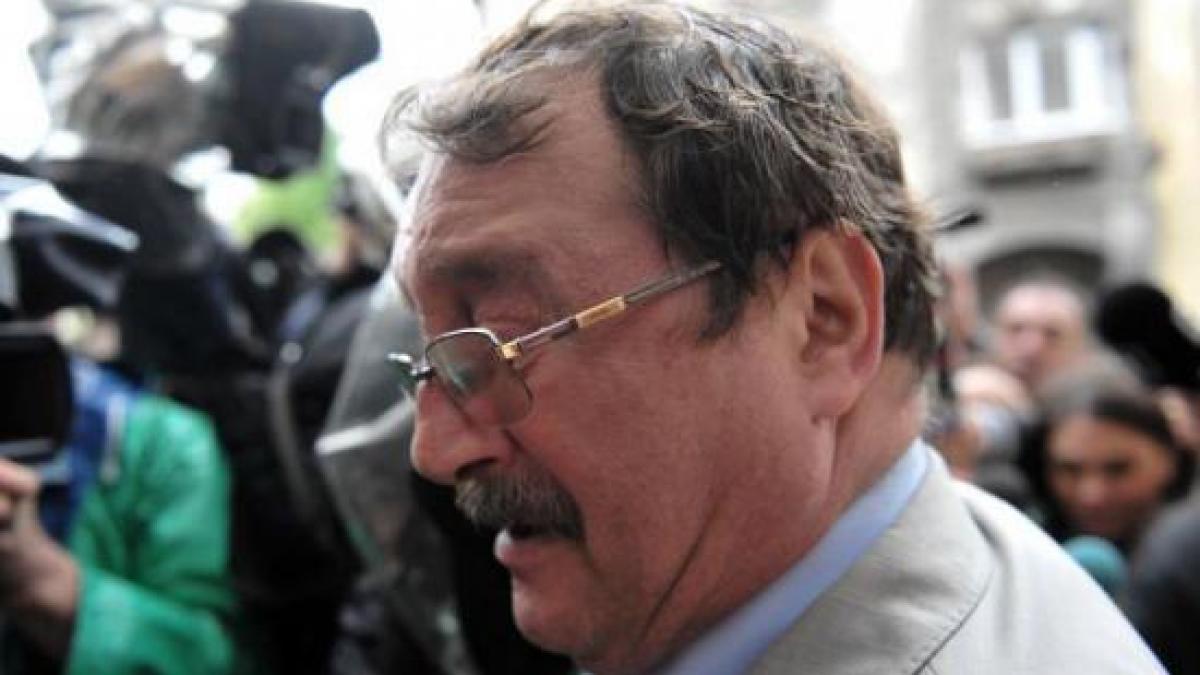 mircea basescu ramane in inchisoare