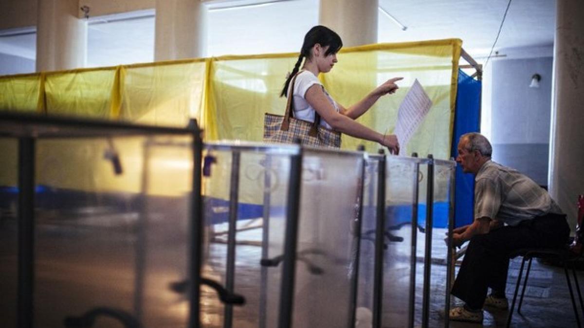 separatistii prorusi din estul ucrainei incearca sa obtina legimitate prin alegerile de duminica