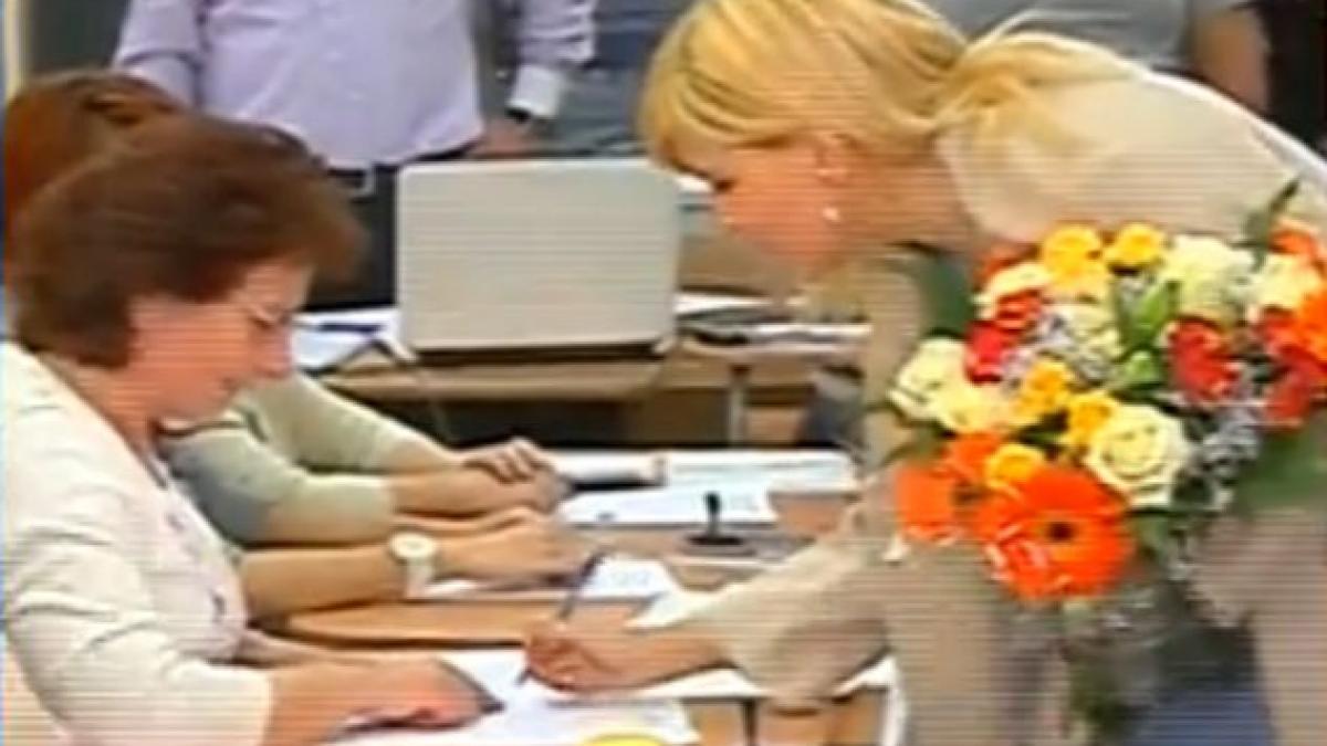 elena udrea a votat o femeie poate face cel putin atat de multe lucruri bune precum un barbat