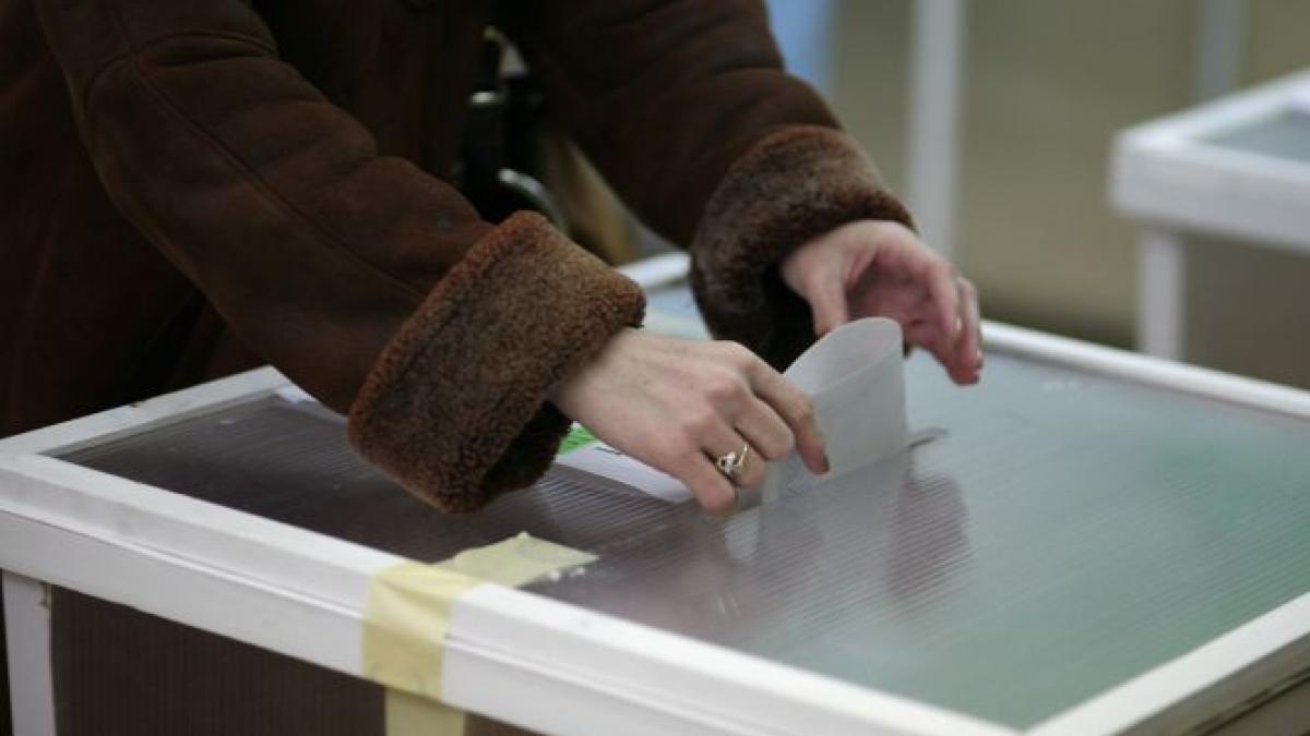 romania la vot exista suspiciuni de frauda la sectiile din berlin paris si chisinau