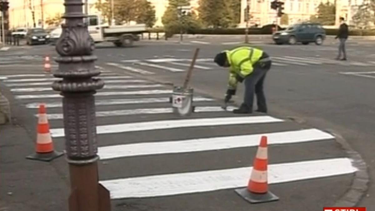 caz absurd la oradea treceri de pietoni marcate pe trotuare pentru ca functionarii aio sa i poata