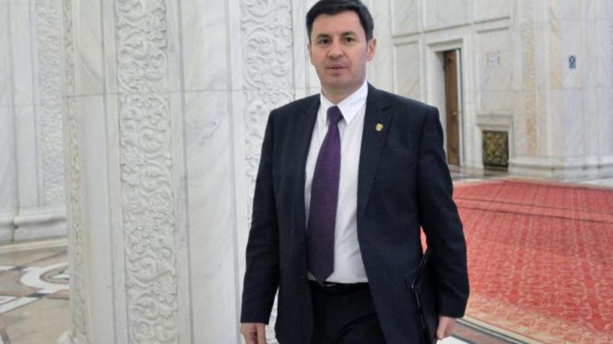 corpul de control al premierului fostii ministri gheorghe ialomitianu si traian igas au dat ilegal