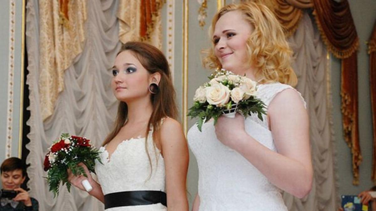 prima casatorie intre doua persoane de acelasi sex din rusia