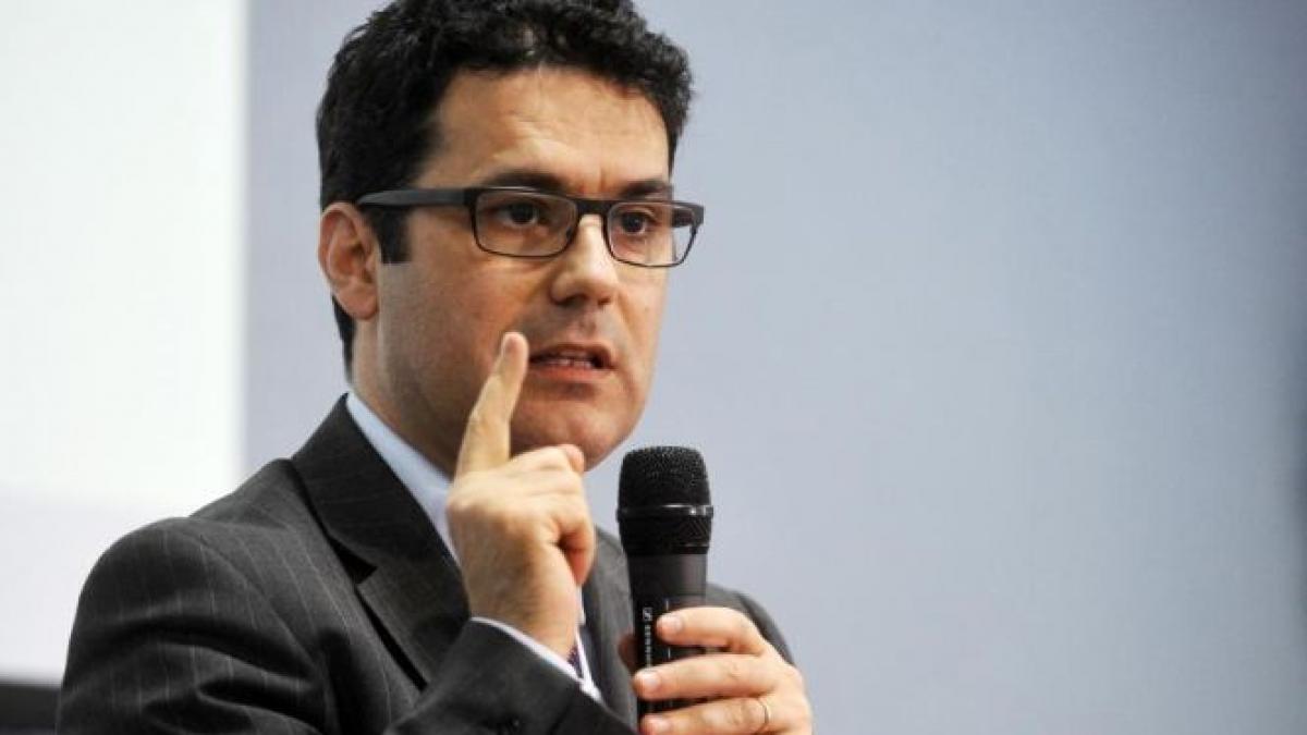 ministerul educatiei propune ca studentii sa aiba liber vineri si luni pentru a putea vota acasa