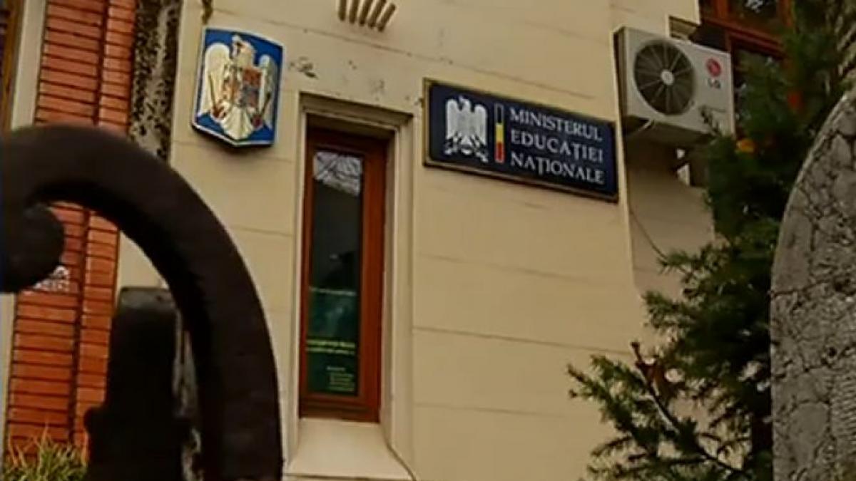 ministrul educatiei a legalizat o firma inexistenta