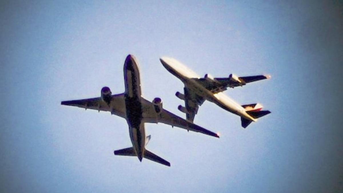 un avion militar rus la un pas de coliziune cu o aeronava de linie