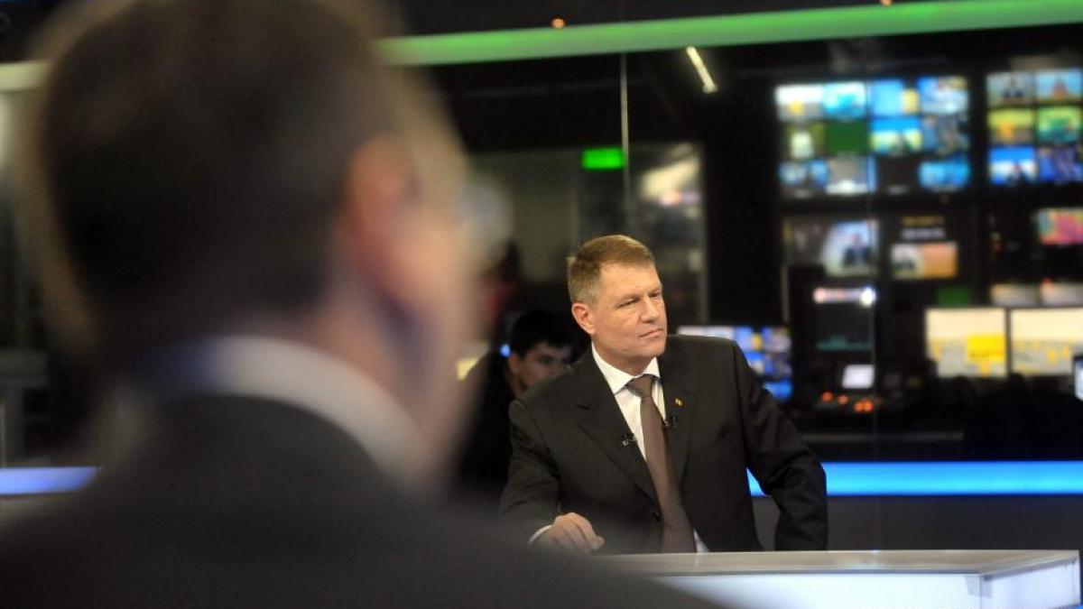 dragnea nu putem da tara pe mana lui iohannis nu stie nimic despre niciun domeniu